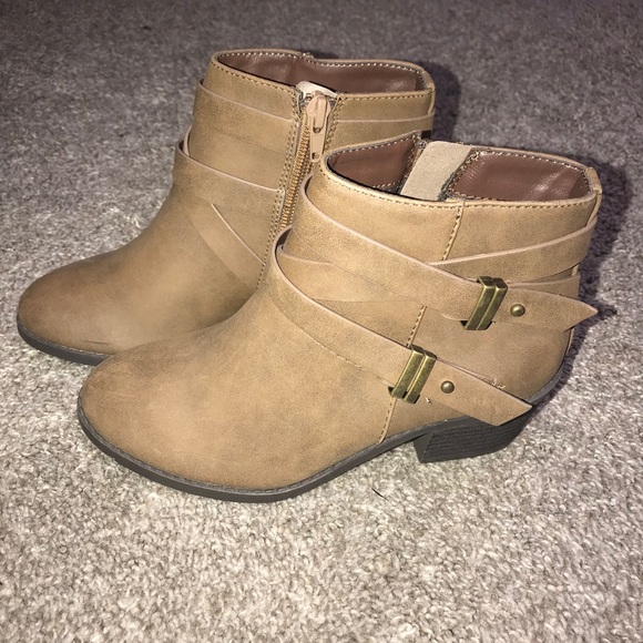 Kids leather heel boots - Picture 2 of 3